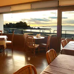 海辺のレストラン ラ・プラージュ