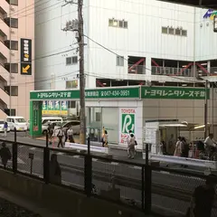 トヨタレンタリース千葉　西船橋駅前店