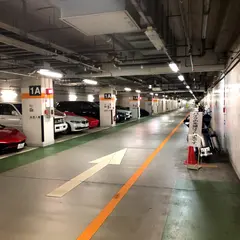 横浜市山下町地下駐車場