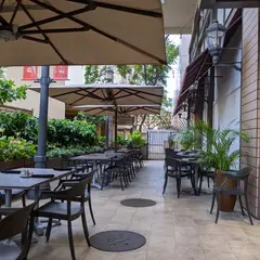 バサルト(デュークスレーン.マーケット&イータリー)