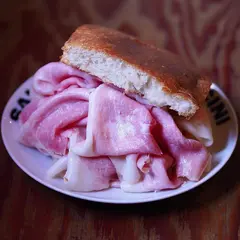 Ham&Sausage サルメリアポルチーニ