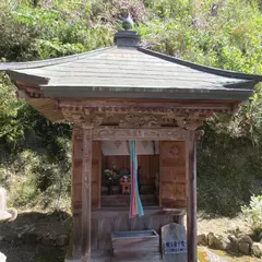 宝厳寺雨宝堂