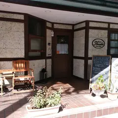 ビストロ パラディ