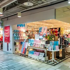 Francfranc 札幌パセオ店
