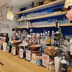 昼は丼ぶり・夜は海鮮居酒屋 しみず。