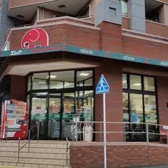 エレナ 京坪店