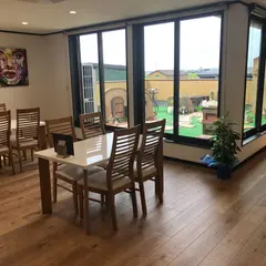 西岡養蜂園 cafe Bee🍯