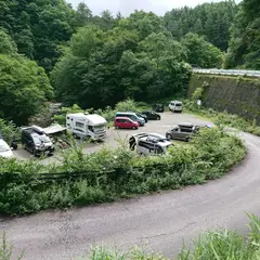 尻焼温泉駐車場