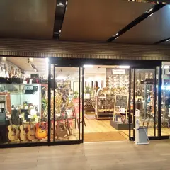クロサワバイオリン 名古屋店