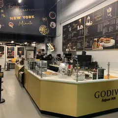 Godiva Café