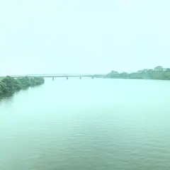 米代川 中川原堤防