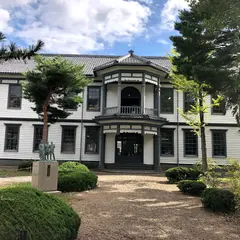 旧福島県尋常中学校本館　安積歴史博物館