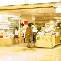 カフェ 風車 アクア広島センター街店