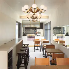 CEN CAFE&BAR(セン カフェ＆バー) 新大久保店