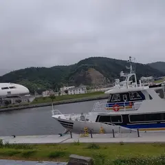 網地島ライン中央発着所（石巻港）