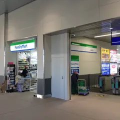 ファミリーマート 岩槻駅店