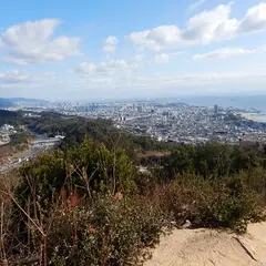 鉄拐山