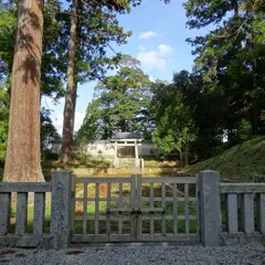 後鳥羽天皇御火葬塚(隠岐海士町陵)