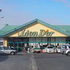 リオン・ドール喜多方仲町店