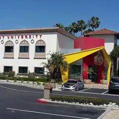 In-N-Out Company Store