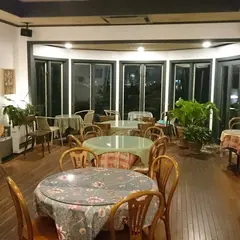 Cafe green