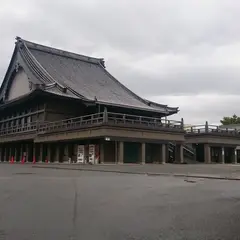 本願寺鷺森別院