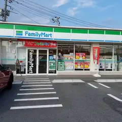 ファミリーマート 総社溝口店