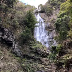 神庭の鬼の穴