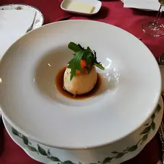 ラヴェニュー