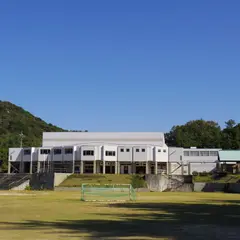 直島町立直島中学校