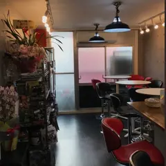 爬虫類カフェ YU-鱗