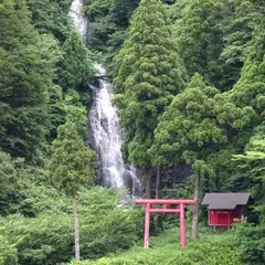 白糸ノ滝