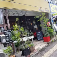 ビストロプーフェ