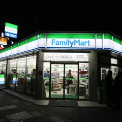 ファミリーマート 博多キャナル前店