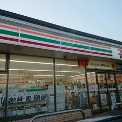 セブン-イレブン 吉川木売新田店