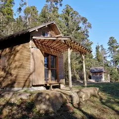 キャンプ山の家