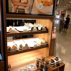 カヤバヤ（手作りおにぎりとサンドイッチ）横浜ランドマーク店