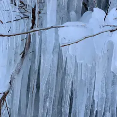 氷瀑・湧水公園