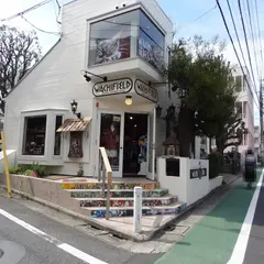 わちふぃーるど 自由が丘本店