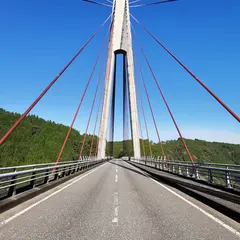 鮎の瀬大橋