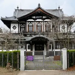 仏教美術資料研究センター（旧奈良県物産陳列所）