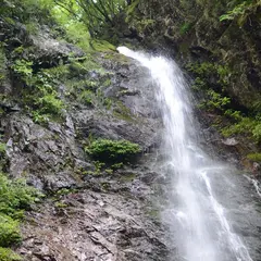 払沢の滝