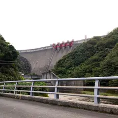 弥栄ダム