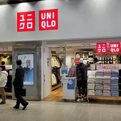 ユニクロ 阪急大阪梅田駅店