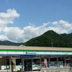 ファミリーマート 長野若穂綿内店