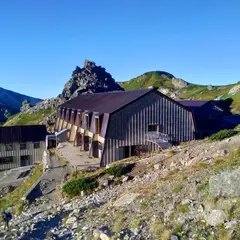 村営 白馬岳頂上宿舎