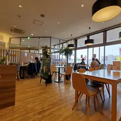 キーズ カフェ フレスポ御所野店