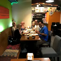 サルマン＆ソエル ハラール キッチン(SALMAN&SOHEL HALAL KITCHEN)