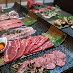 本格炭火焼肉 閃