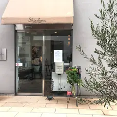 （株）白ばら 春日店